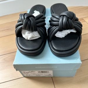 NEW SEYCHELLES simply the best sandals in black